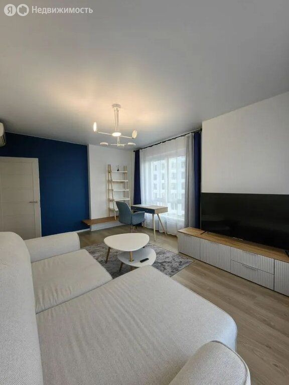 m. Aminyevskaya: Apartment, 2-rooms