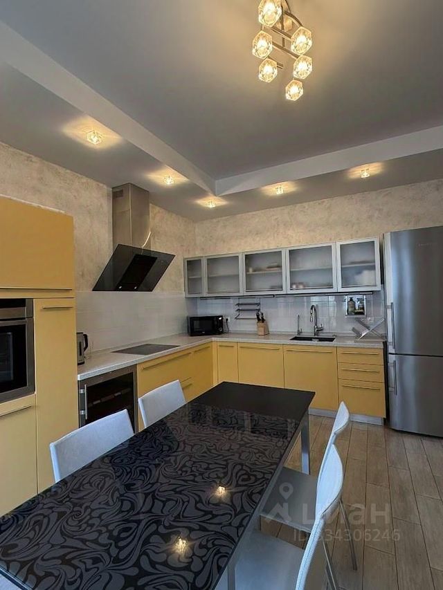 m. Opalikha: Apartment, 3-rooms