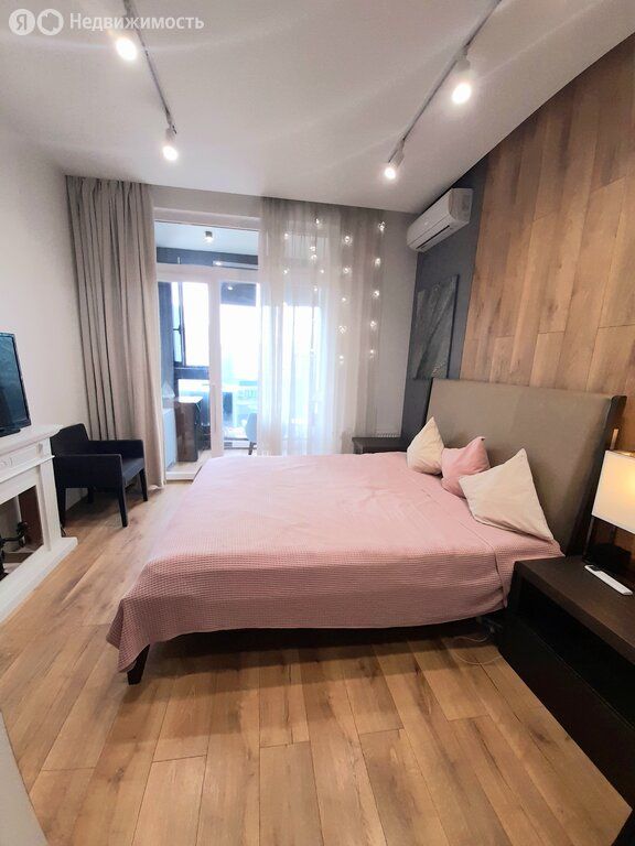 m. Spartak: Apartment, 2-rooms