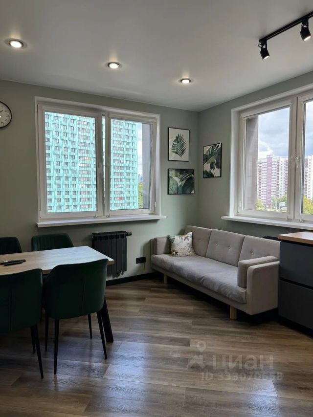 m. Novoperedelkino: Apartment, 1-rooms