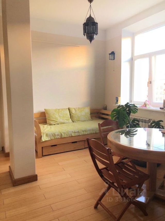 m. Zorge: Apartment, 2-rooms