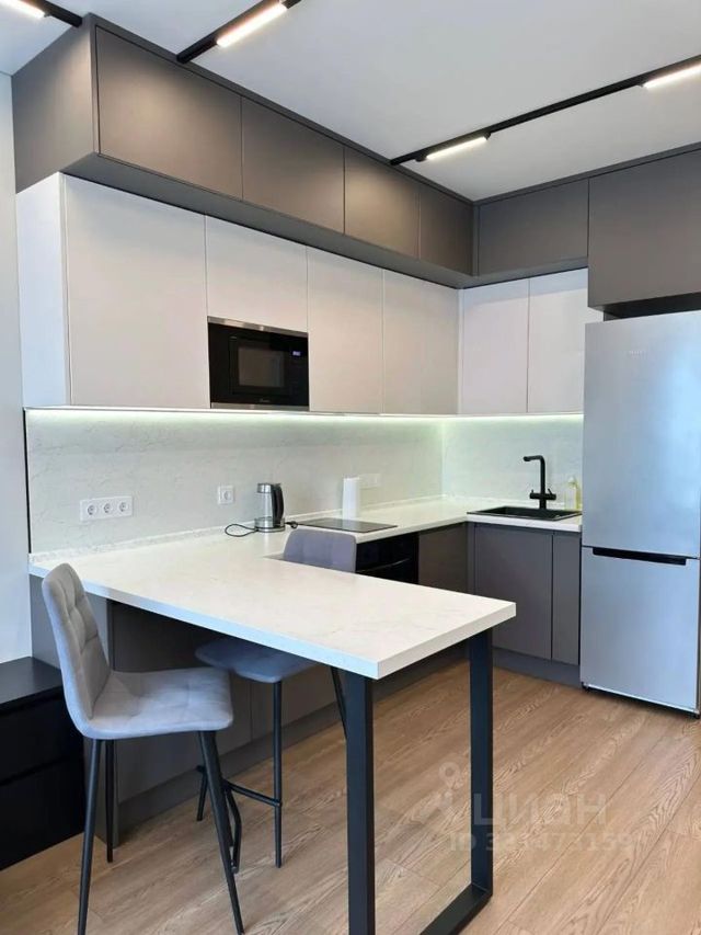 m. Nagornaya: Apartment, studio