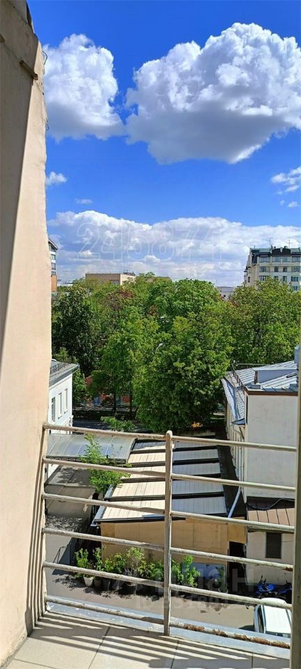 m. Tverskaya: Apartment, 2-rooms