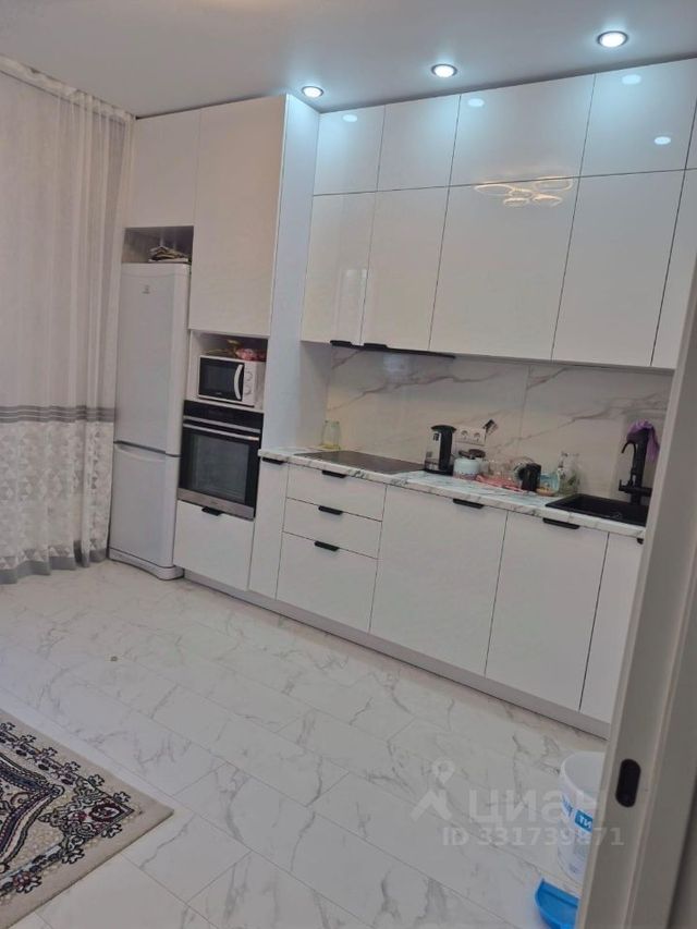 m. Bulvar Dmitriya Donskogo: Apartment, 2-rooms