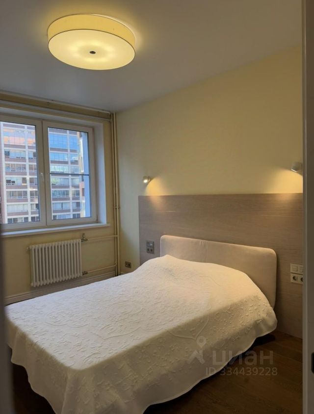 m. Ulitsa 1905 goda: Apartment, 2-rooms