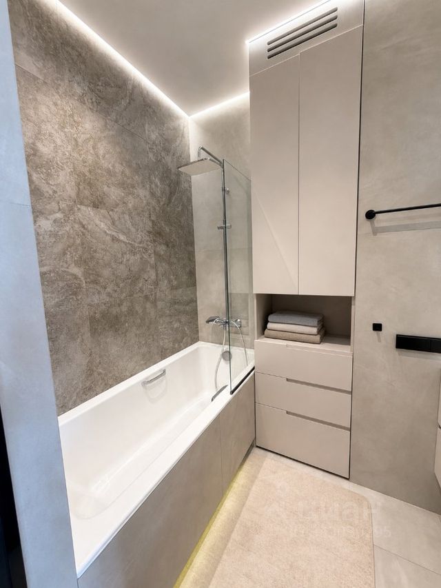 m. Aminyevskaya: Apartment, 2-rooms