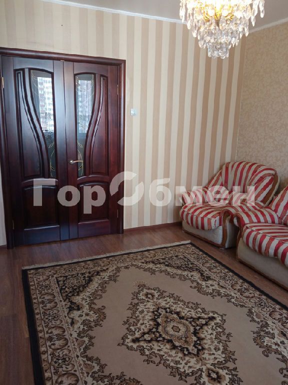 m. Novoperedelkino: Apartment, 2-rooms
