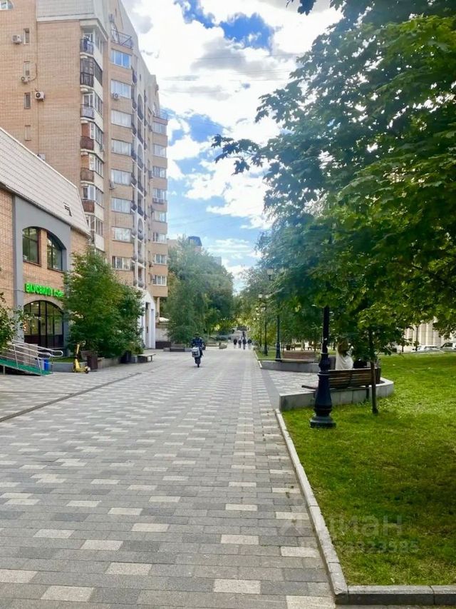 m. Barrikadnaya: Apartment, 2-rooms