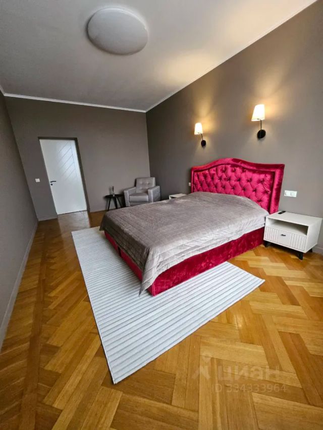 m. Luzhniki: Apartment, 4-rooms