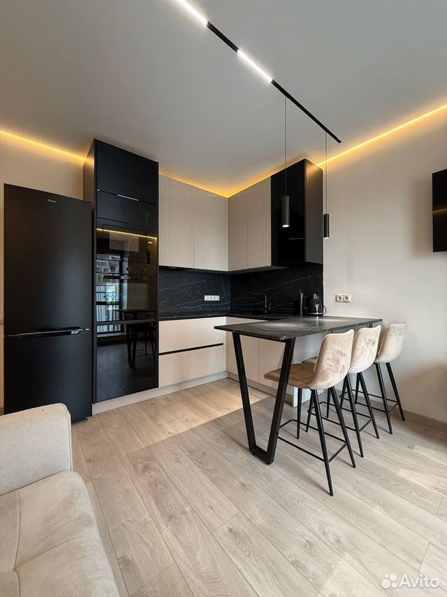 m. Narodnoe Opolchenie: Apartment, 2-rooms