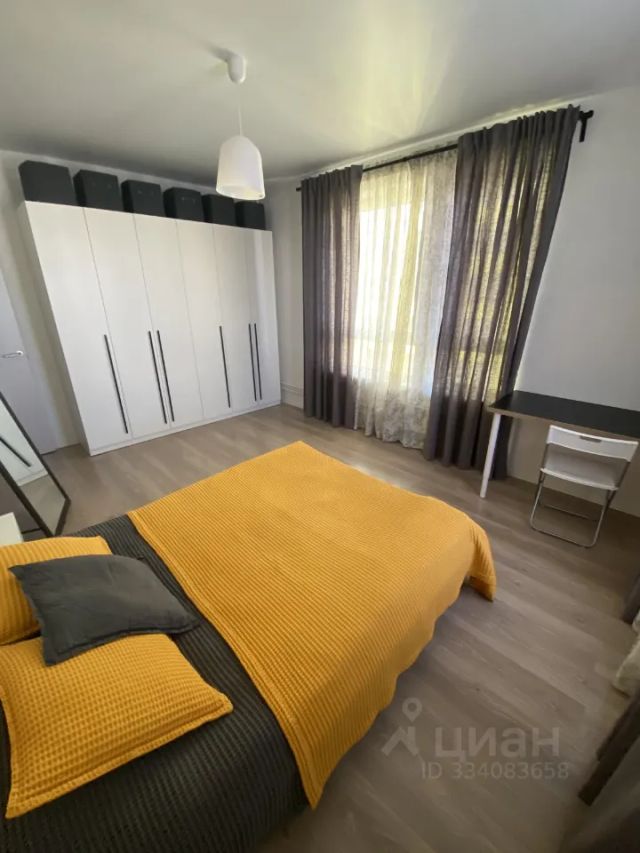 m. Pyatnitskoe shosse: Apartment, 2-rooms