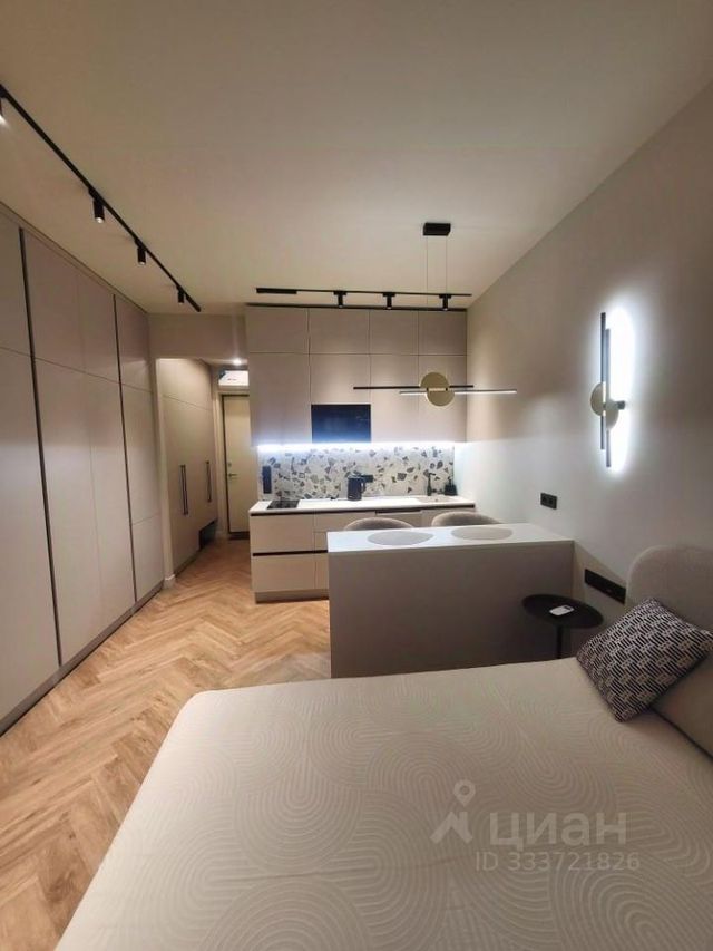 m. Tulskaya: Apartment, studio