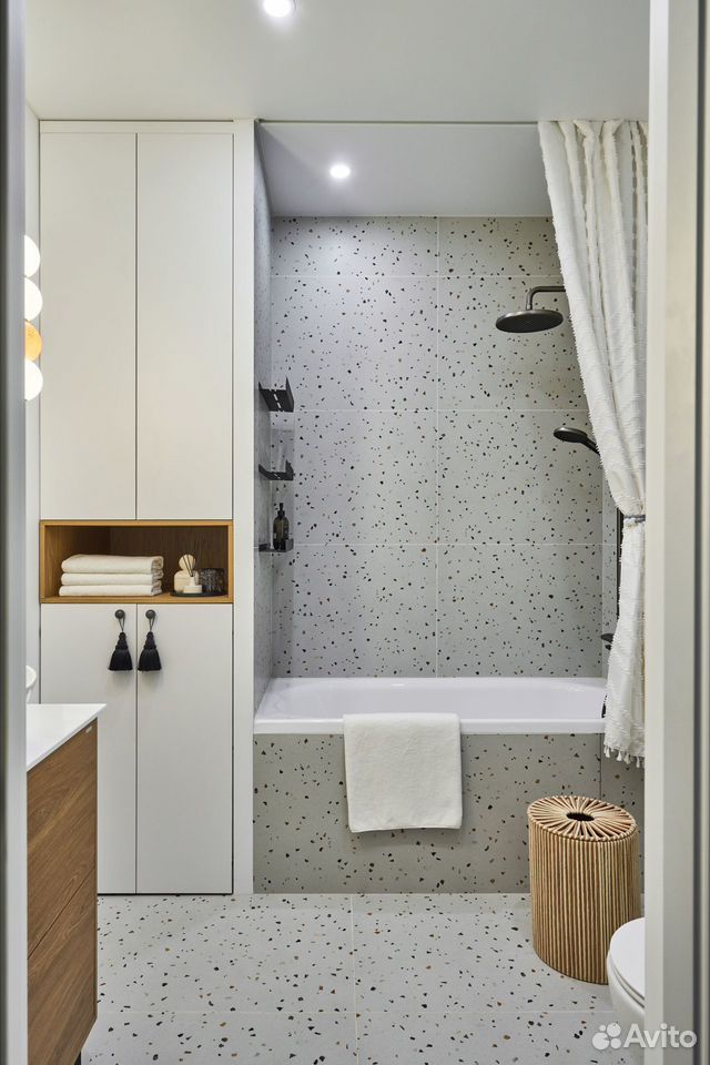 m. Maryina Roscha: Apartment, studio