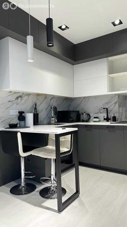m. Verkhnie Likhobory: Apartment, studio
