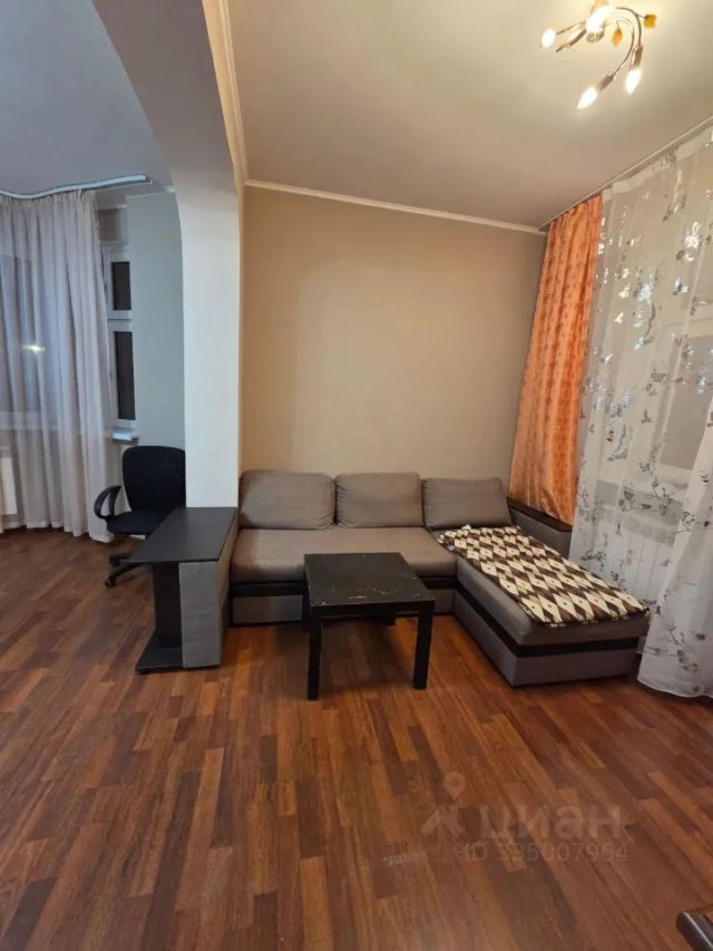 m. Schelkovskaya: Apartment, 3-rooms