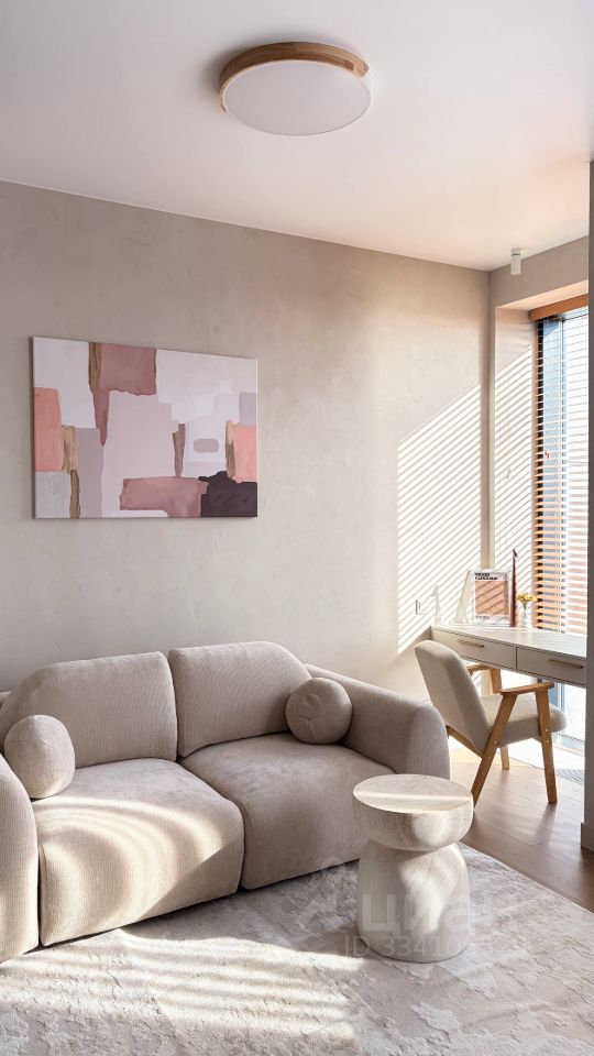 m. Maryina Roscha: Apartment, studio