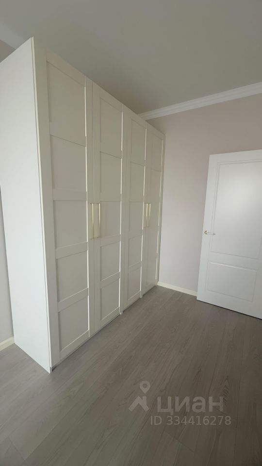 m. Krasnogorskaya: Apartment, 1-rooms
