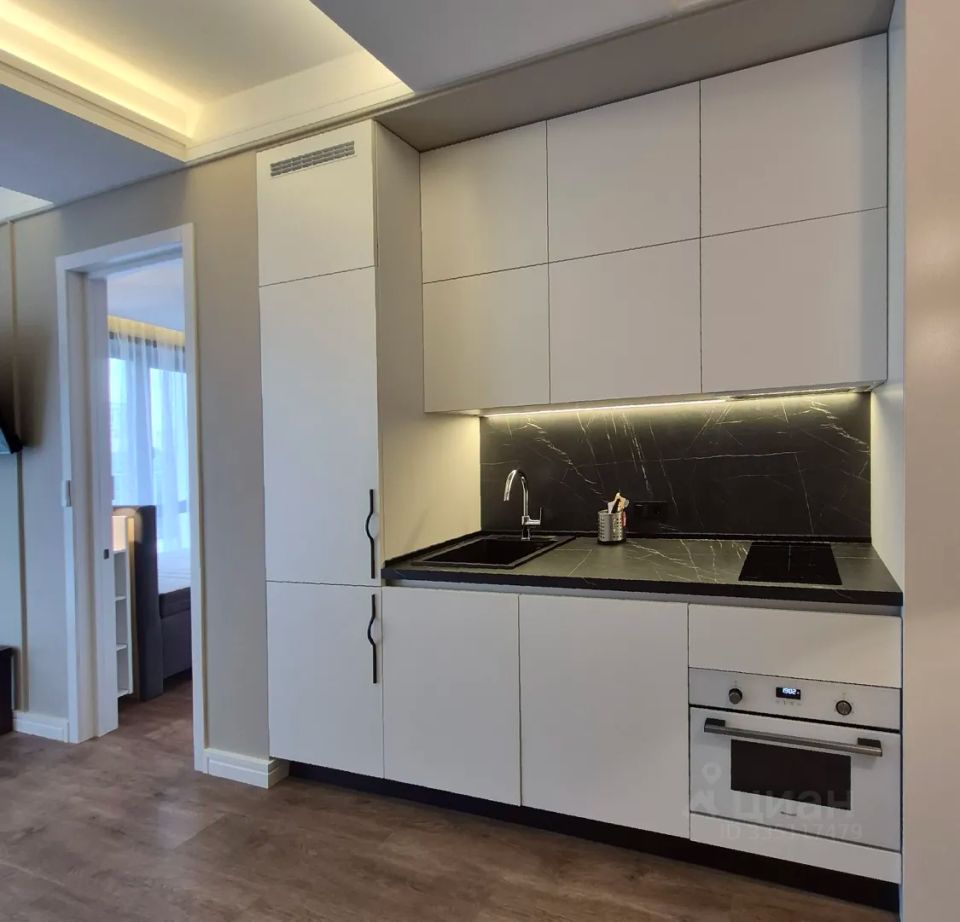 m. Narodnoe Opolchenie: Apartment, 2-rooms