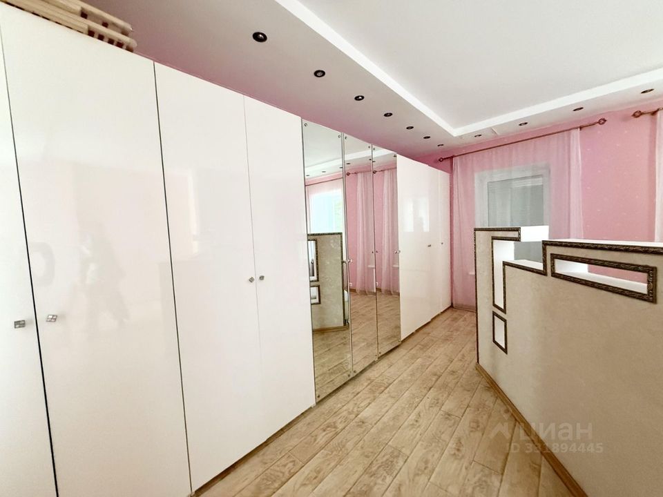 m. Borovitskaya: Apartment, 2-rooms
