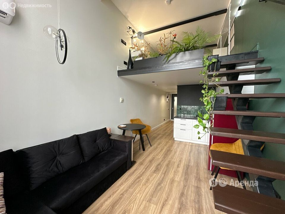 m. Sokol: Apartment, studio