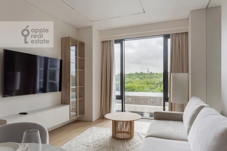 m. Studencheskaya: Apartment, 2-rooms