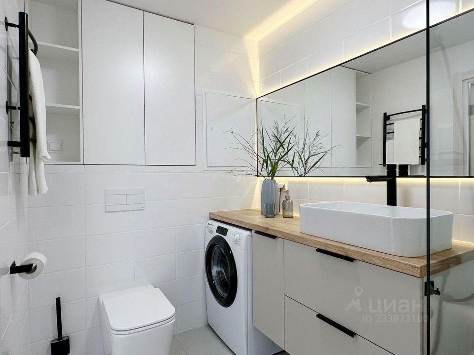 m. Aminyevskaya: Apartment, 2-rooms
