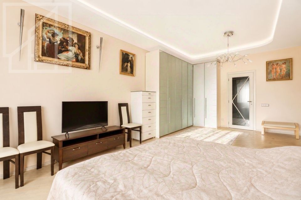 m. Arbatskaya: Apartment, 4-rooms