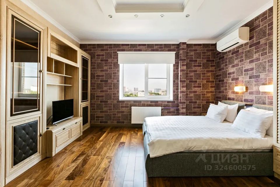 m. Khimki: Apartment, studio