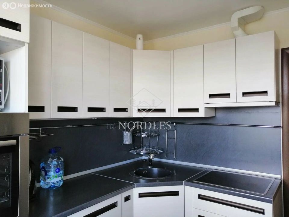 m. Polyanka: Apartment, 1-rooms