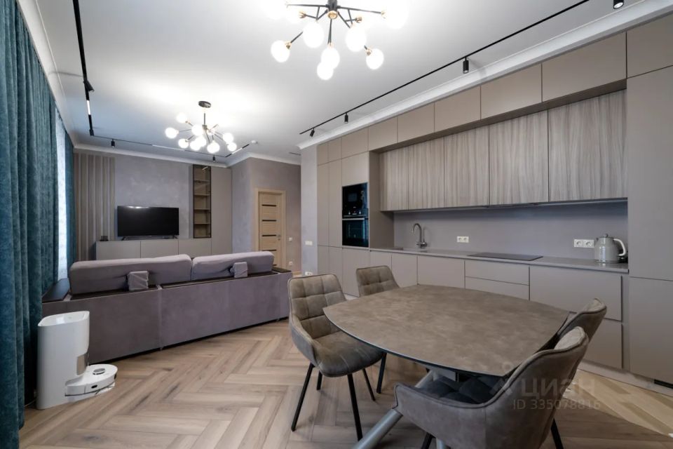 m. Spartak: Apartment, 2-rooms