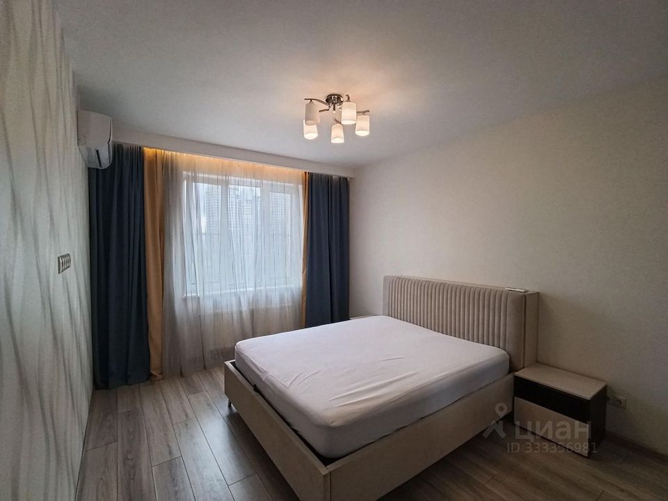 m. Aminyevskaya: Apartment, 2-rooms