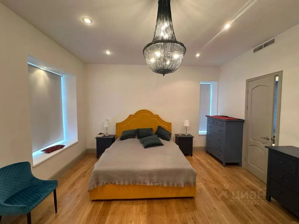 m. Novokuznetskaya: Apartment, 3-rooms