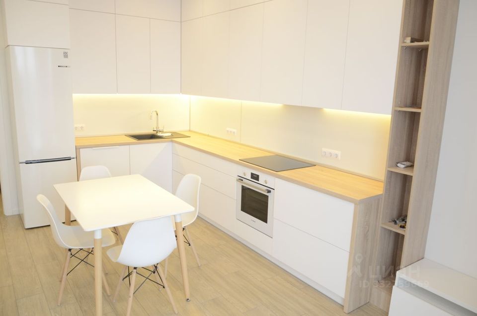 m. Skolkovo: Apartment, 3-rooms