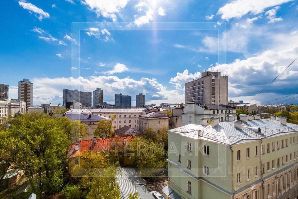 m. Arbatskaya: Apartment, 3-rooms