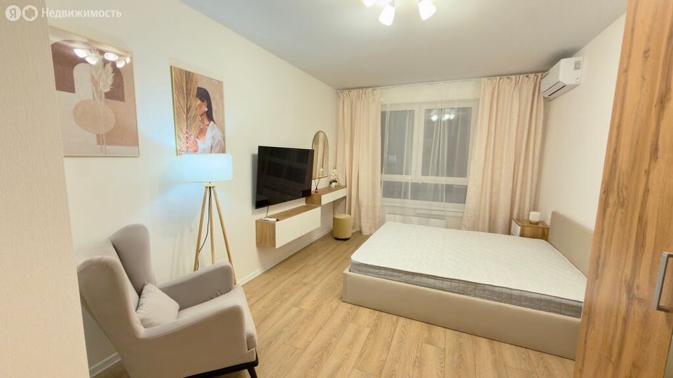 m. Narodnoe Opolchenie: Apartment, 1-rooms