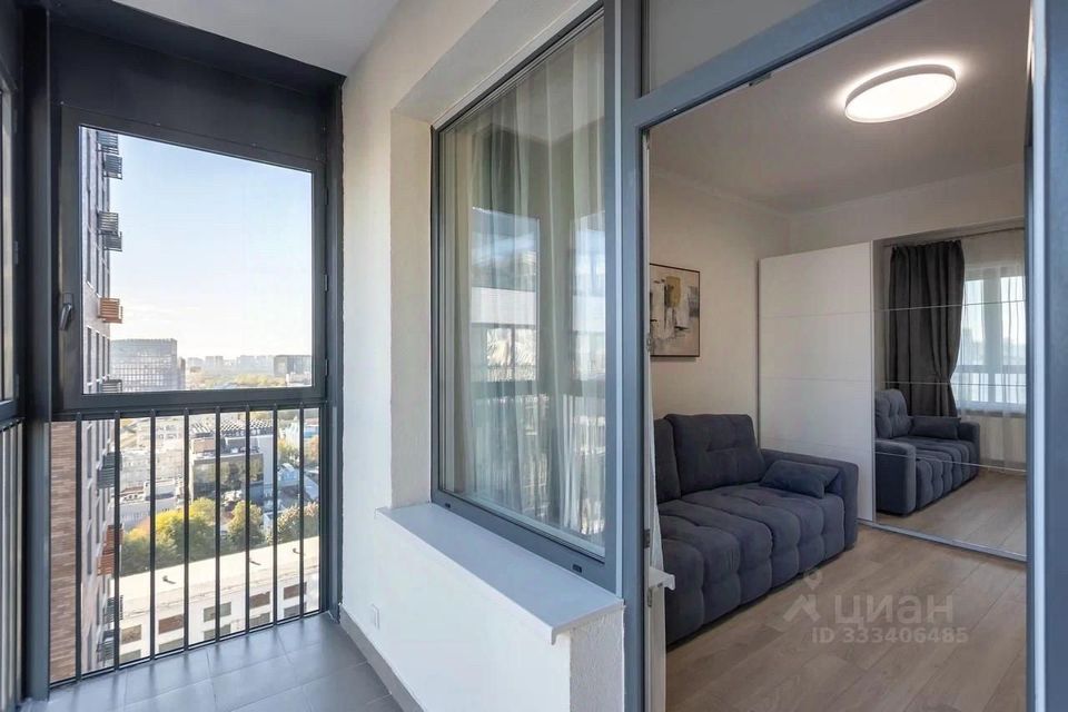m. Oktyabrskoe pole: Apartment, 2-rooms