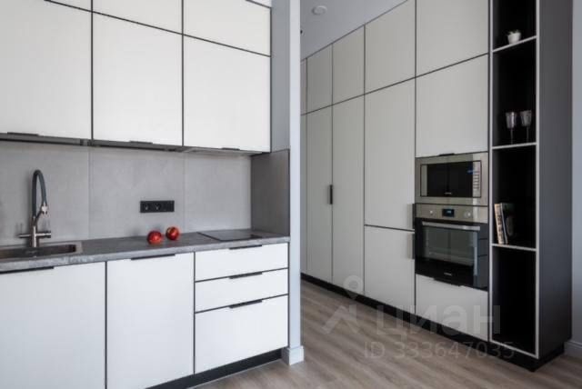 m. Shelepikha: Apartment, studio