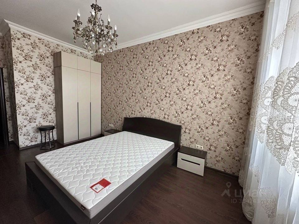 m. Fabrichnaya: Apartment, 3-rooms
