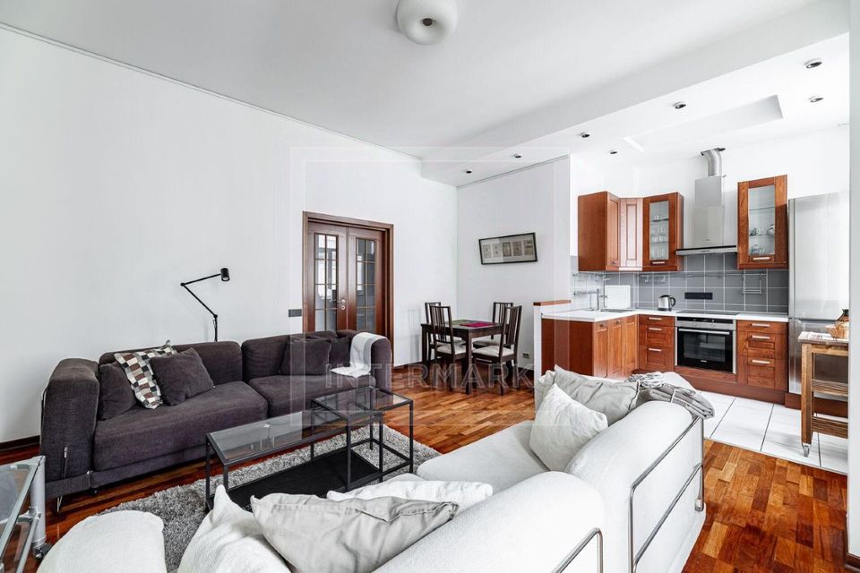 m. Polyanka: Apartment, 3-rooms
