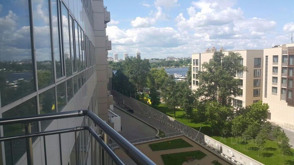 m. Vodny stadion: Apartment, 3-rooms