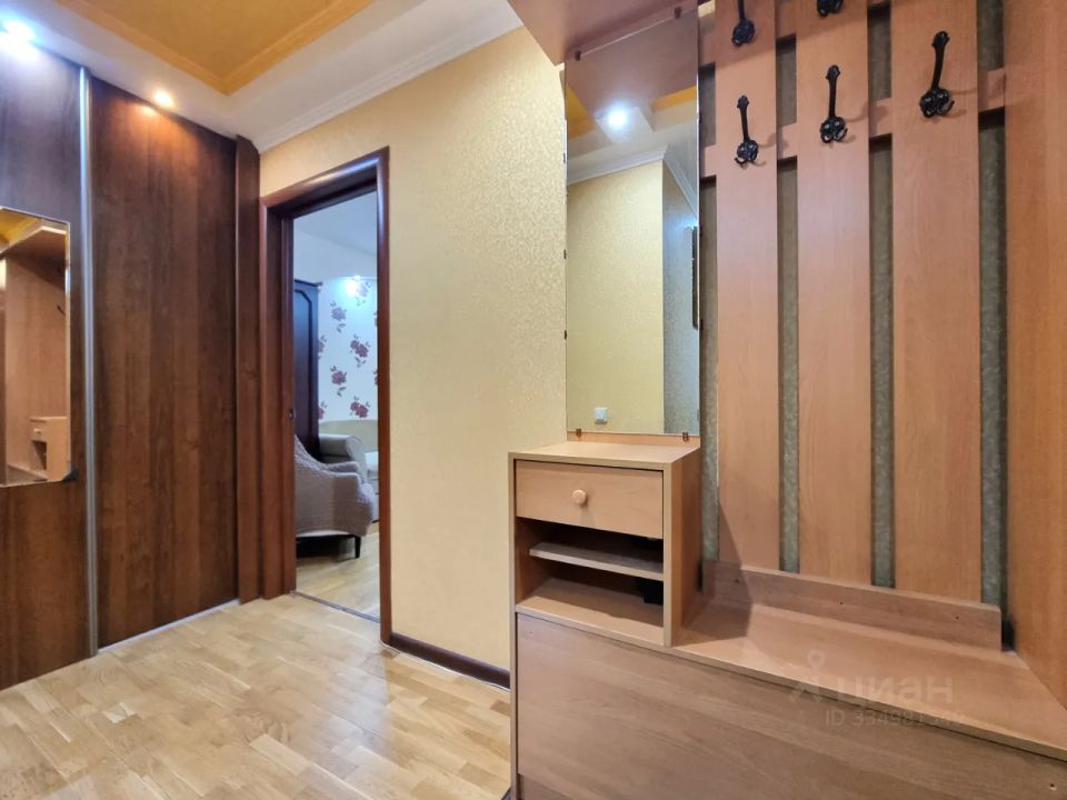 m. Strogino: Apartment, 2-rooms