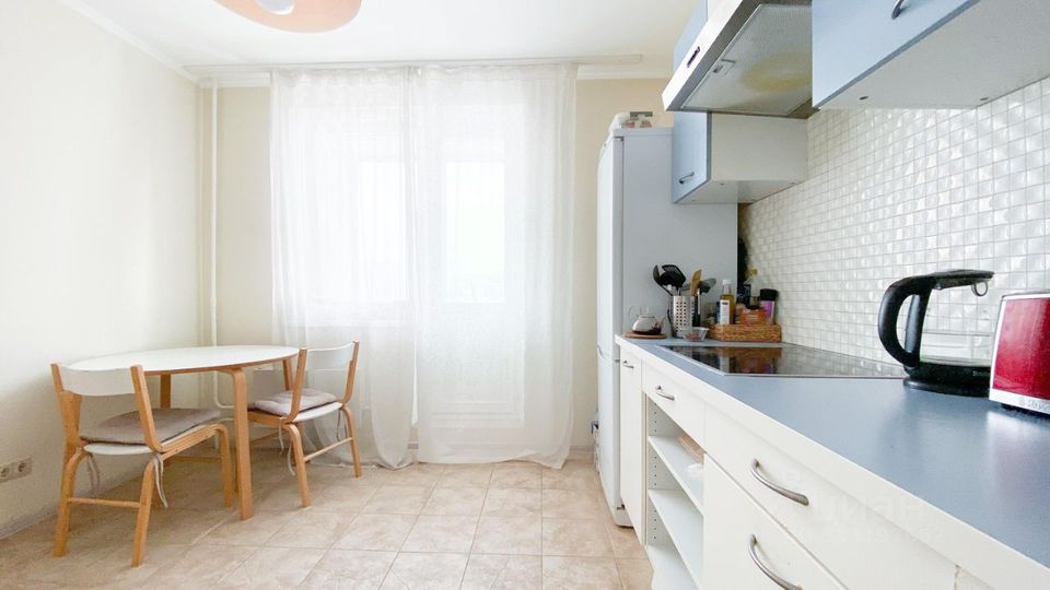m. Universitet druzhby narodov: Apartment, 1-rooms