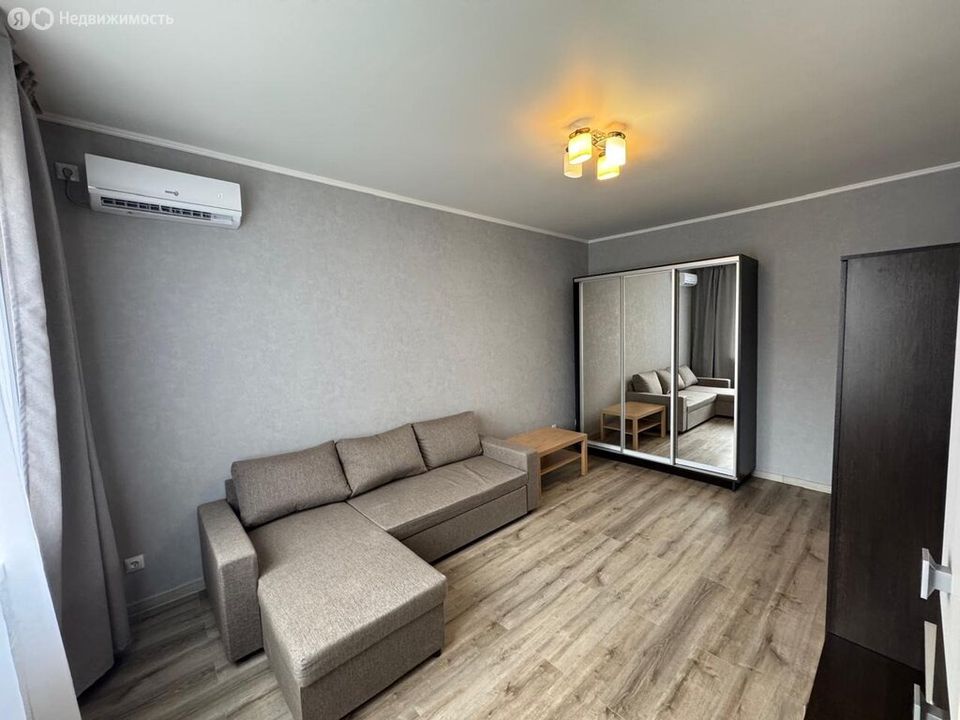 m. Nikolskoe: Apartment, 2-rooms