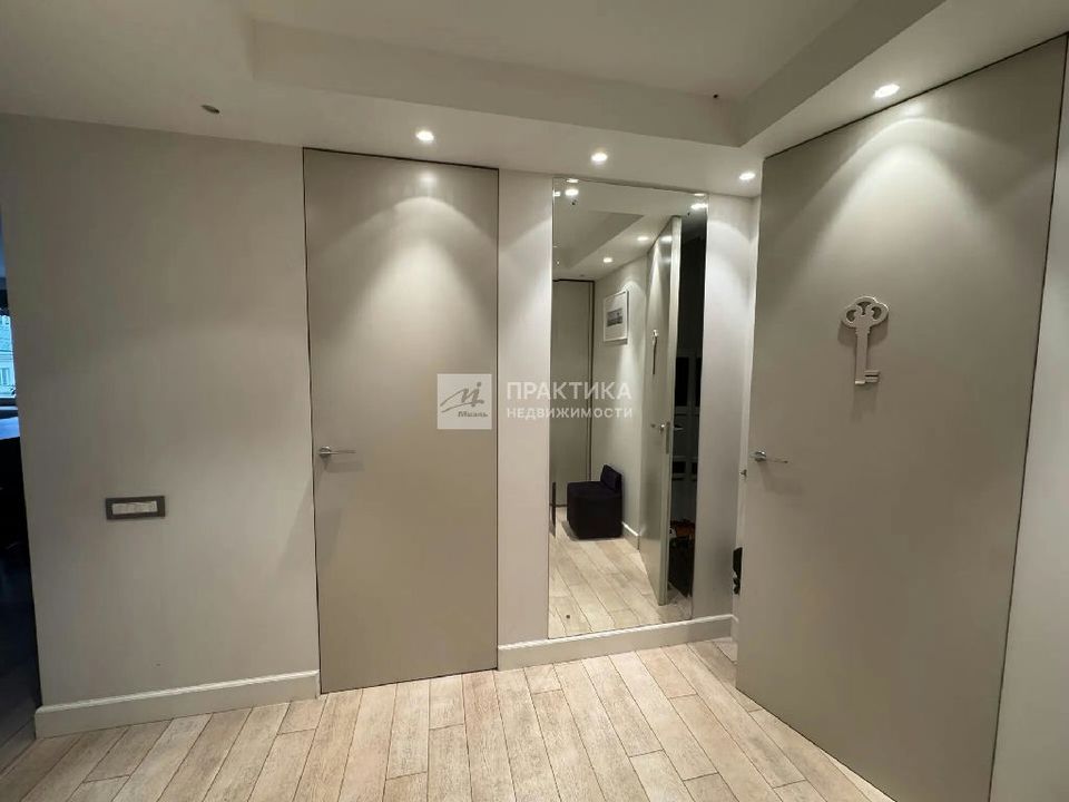 m. Ulitsa 1905 goda: Apartment, 3-rooms