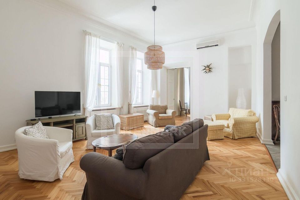 m. Kitay-gorod: Apartment, 4-rooms