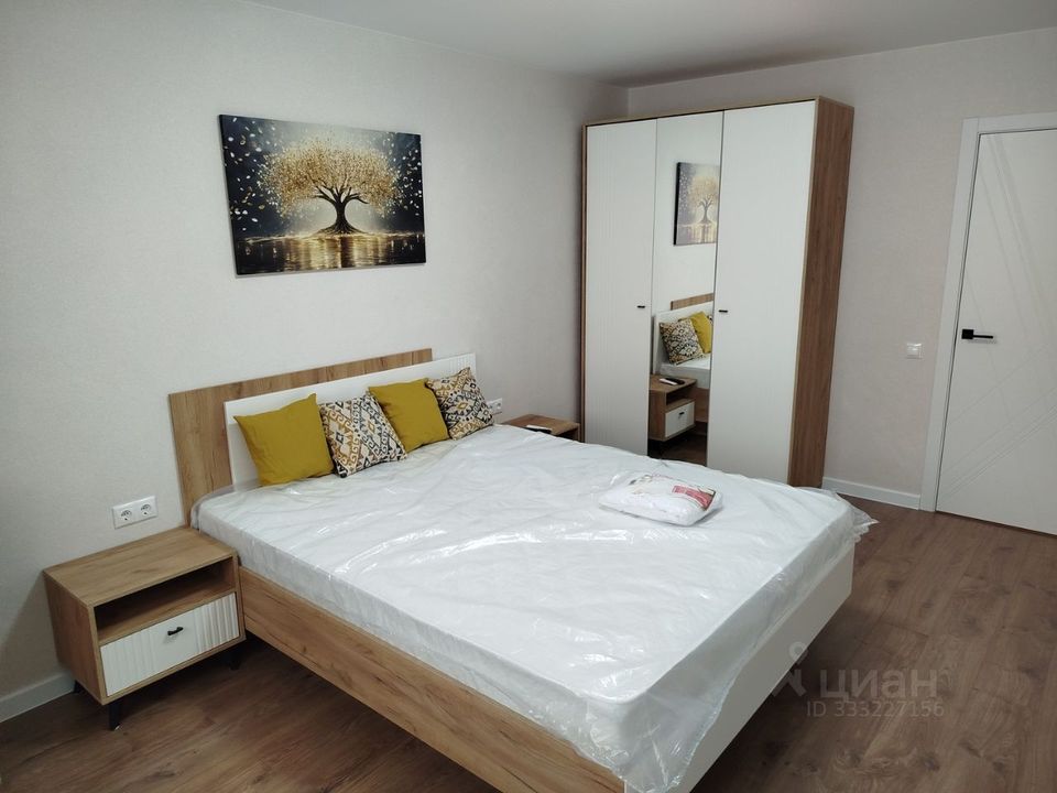 m. Krasnogorskaya: Apartment, 1-rooms