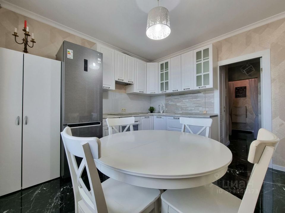 m. Molzhaninovo: Apartment, 3-rooms