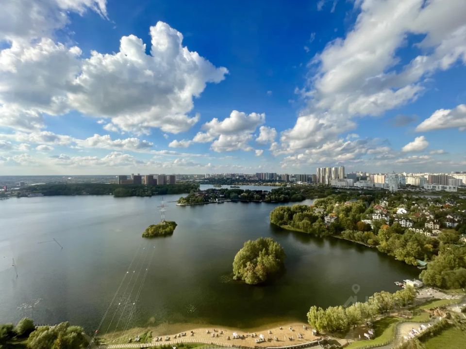 m. Strogino: Apartment, 3-rooms