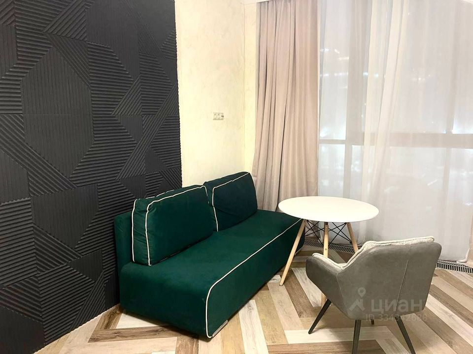 m. Testovskaya: Apartment, studio