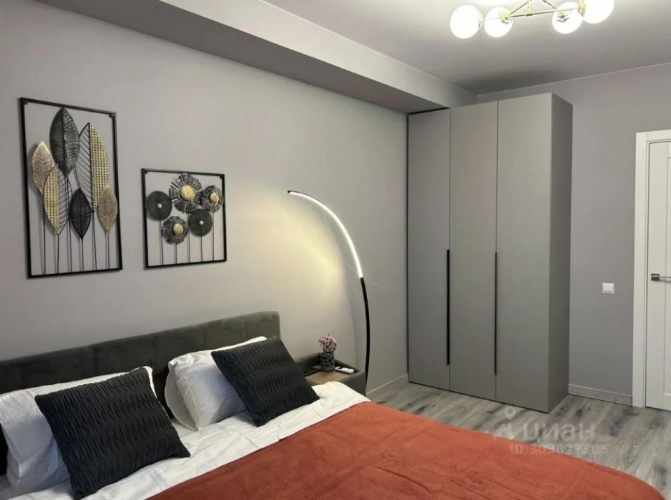 m. Smolenskaya: Apartment, 2-rooms